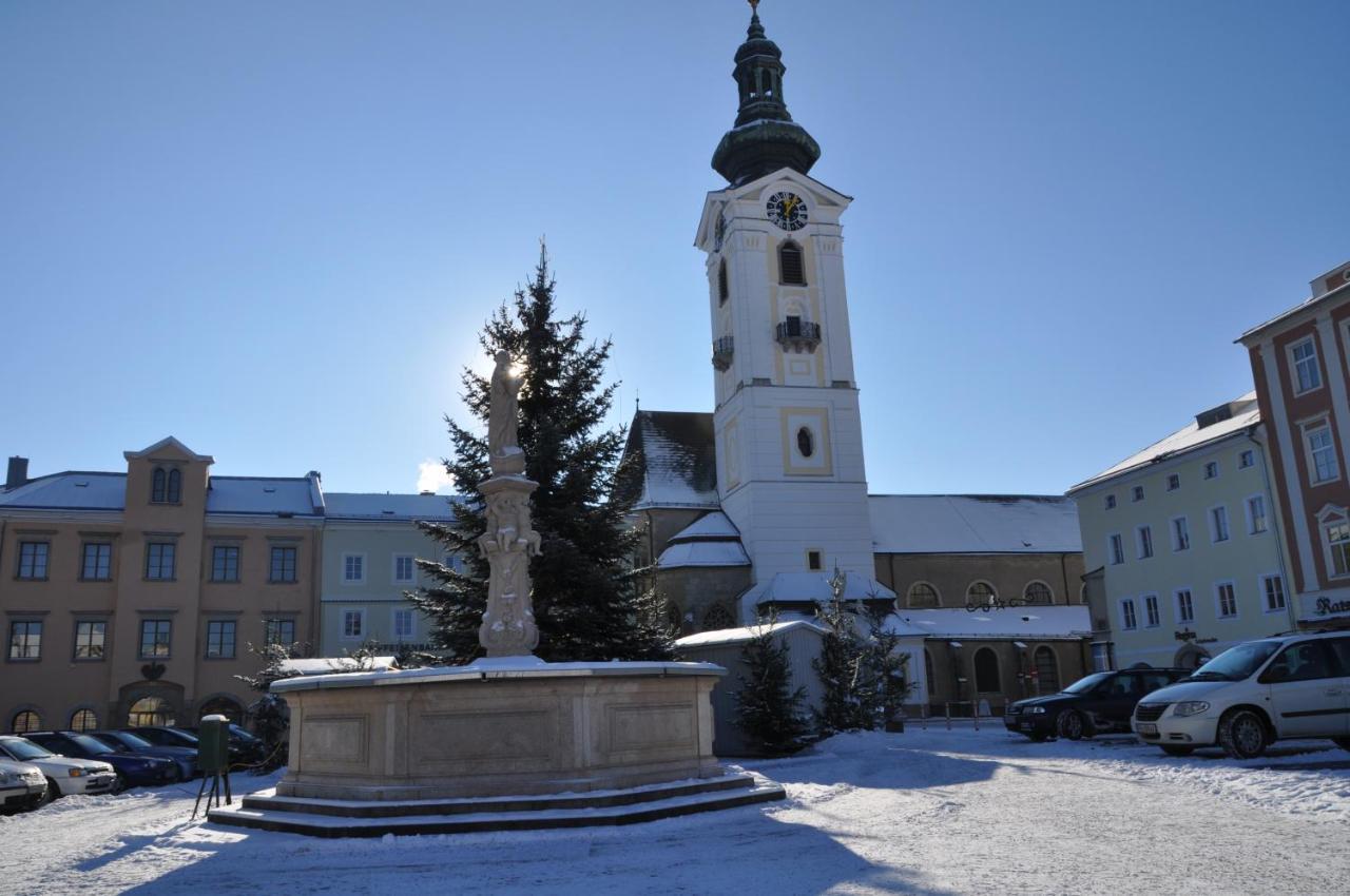 Hotel Zum Goldenen Hirschen Freistadt Exterior foto